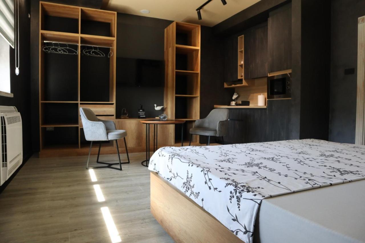 Something Different Apartment Nikšić Bagian luar foto
