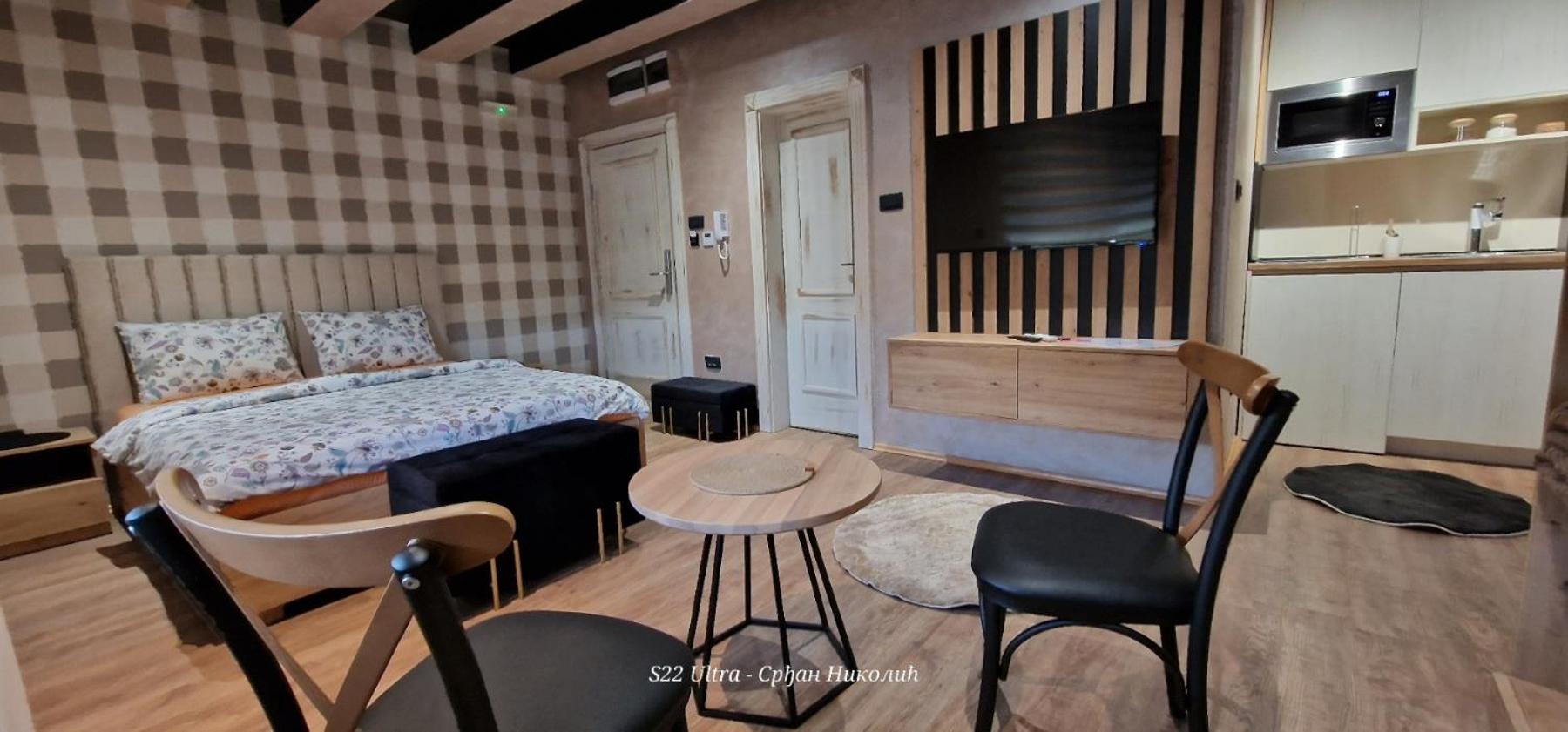 Something Different Apartment Nikšić Bagian luar foto